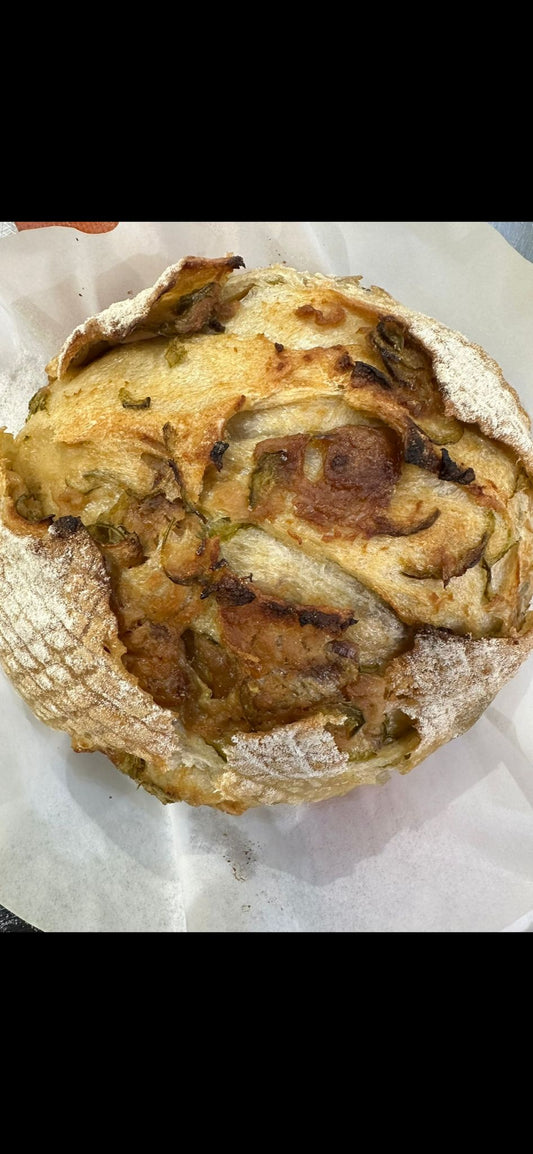 Roasted Garlic & Jalapeño Sourdough